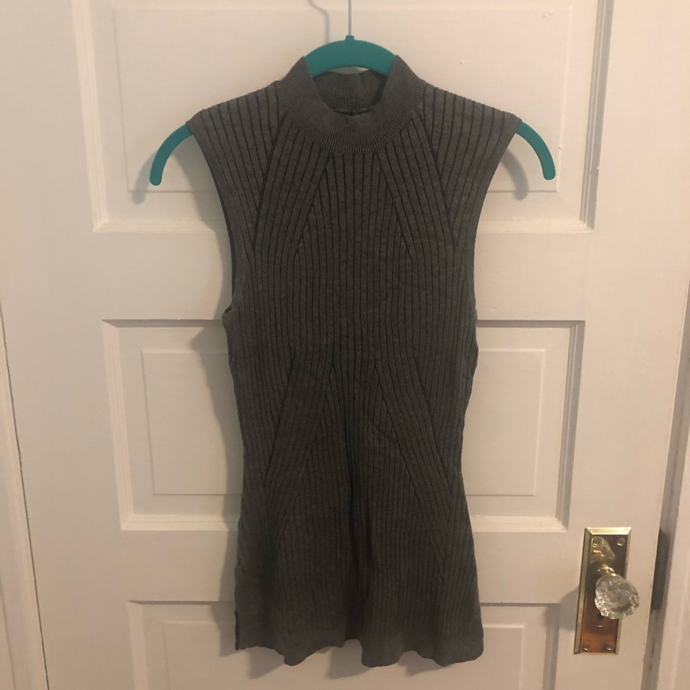 ⚡️SALE⚡️Express Grey Sweater Tank Top